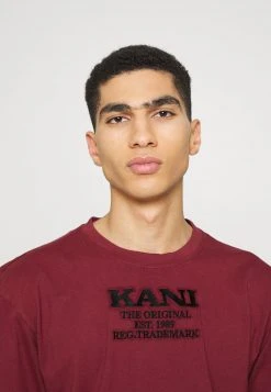 Großhandel ✨ Karl Kani RETRO WASHED TEE UNISEX - T-Shirt Print - Dark Red 🧨 -Karl Kani Verkäufe e7e2dd0d7e654fd98f565de41943d115