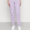 Billig 🤩 Karl Kani SMALL SIGNATURE SLIM FIT - Jogginghose - Purple, Damen 😉