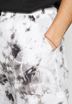 Besorgen 🧨 Karl Kani SIGNATURE PIXELPRINT PANTS UNISEX - Cargohose - Grey 👏 13 Besorgen 🧨 Karl Kani SIGNATURE PIXELPRINT PANTS UNISEX - Cargohose - Grey 👏 -Karl Kani Verkäufe fba1a554fc0c4534bf3bfde4e317697c