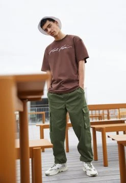 Brandneu 🎁 Karl Kani AUTOGRAPH TEE UNISEX - T-Shirt Basic - Brown 💯