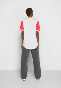 Rabatt ❤️ Karl Kani COLLEGE BLOCK ⚾ BASEBALL - T-Shirt Print - White, Damen 👏 -Karl Kani Verkäufe fd4529b9bbc0487fbdbaeb4684ae87c5