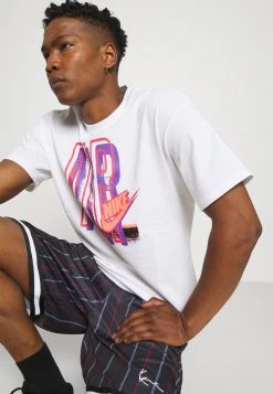 Brandneu 👏 Karl Kani SMALL SIGNATURE PINSTRIPE - Shorts - Black, Herren 🌟 -Karl Kani Verkäufe fe05c9c9716f4e17b9a4e2a8949bd0f7