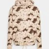 Coupon 🎁 Karl Kani SIGNATURE CAMO HOODIE - Sweatshirt - Sand, Herren 🔥 -Karl Kani Verkäufe fe25f8eacea64d2b9b6b81c77a67832d